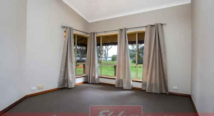 House For Rent in Shire Of Harvey, Western Australia