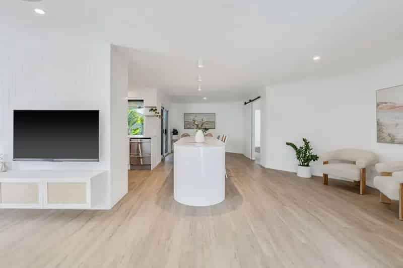 3 rooms house of 429 m² in Gold Coast City