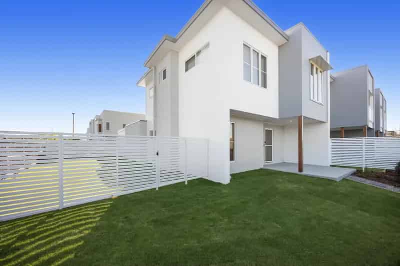 Brand New Home in the Harmony Estate - Large Yard & Side Access!