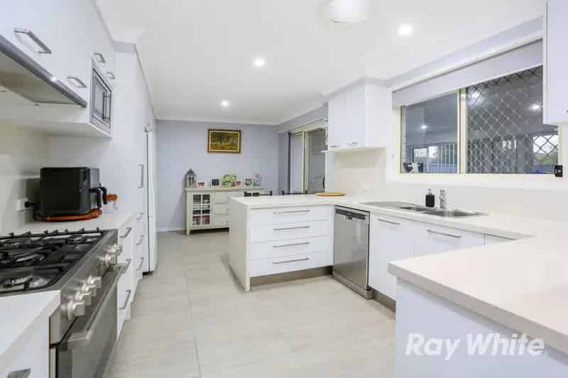 Immaculate Oasis Retreat with Sparkling Pool & Entertainer's Paradise