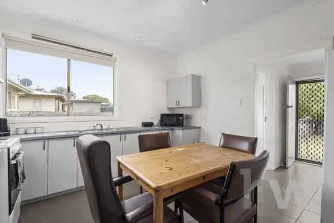 House For Sale , 12, Schroeter Street, Winchelsea, Victoria