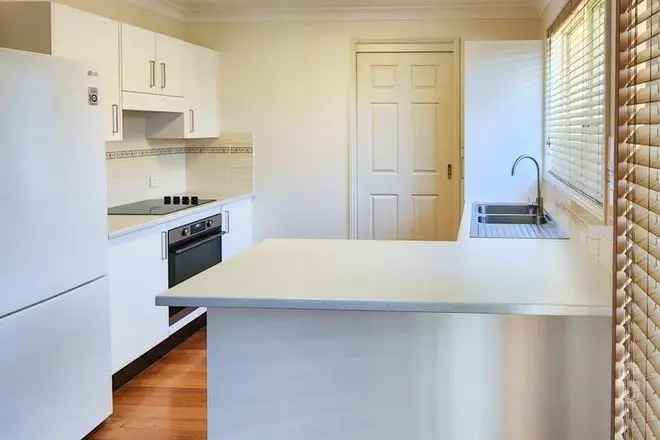 Apartment For Rent in Newcastle-Maitland, New South Wales