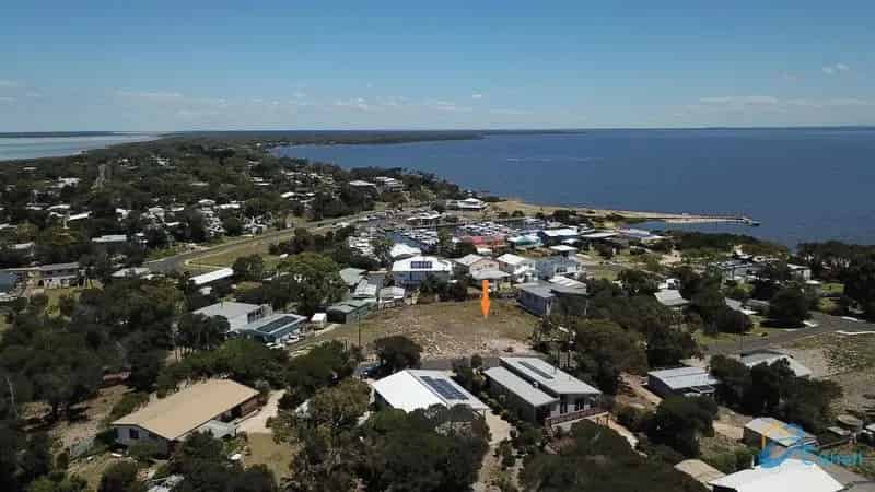 Build Lake Victoria Views Beach Block for Sale in Quiet Location