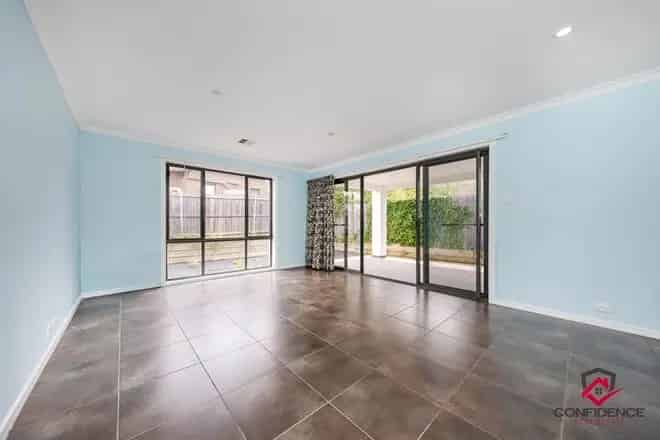 House For Sale , District of Gungahlin, Australian Capital Territory