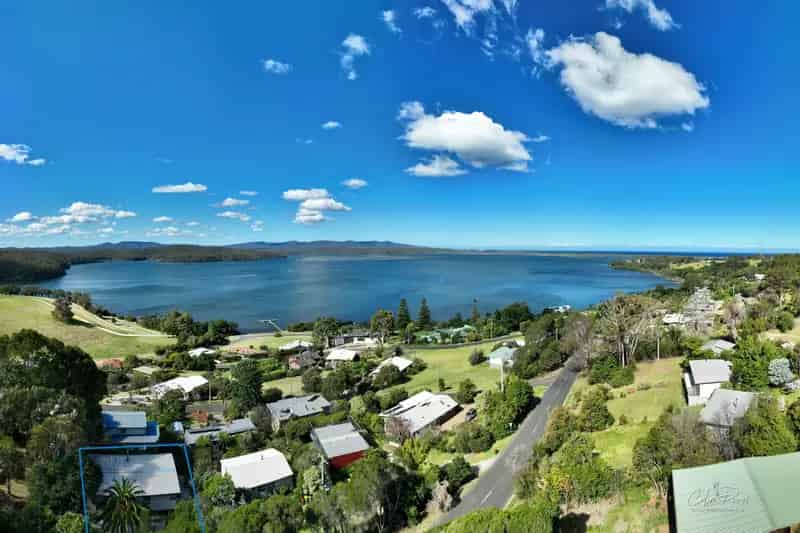 House For Rent , 53, Karbeethong Road, Mallacoota, Victoria