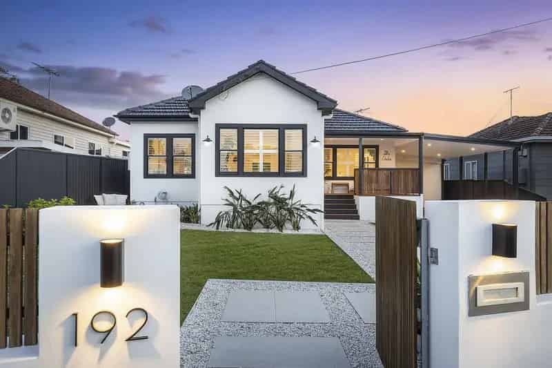 Real Estate For Lease - 192 Parraweena Road - Miranda , NSW