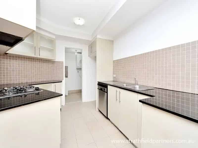 3 rooms apartment of 223 m² in Sydney