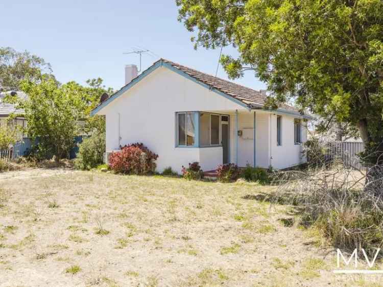 House For Sale in City of Cockburn, Western Australia