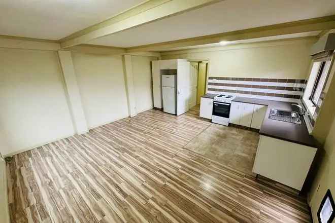 Apartment For Rent , 28, Glyndon Avenue, Melbourne, Victoria