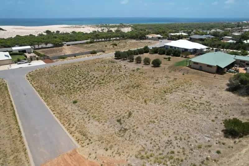 Buy land with ocean views in Southgates - Half Acre property available
