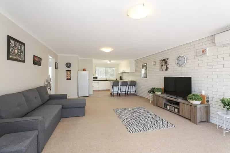 Embrace Convenient Living in the Heart of Camperdown!