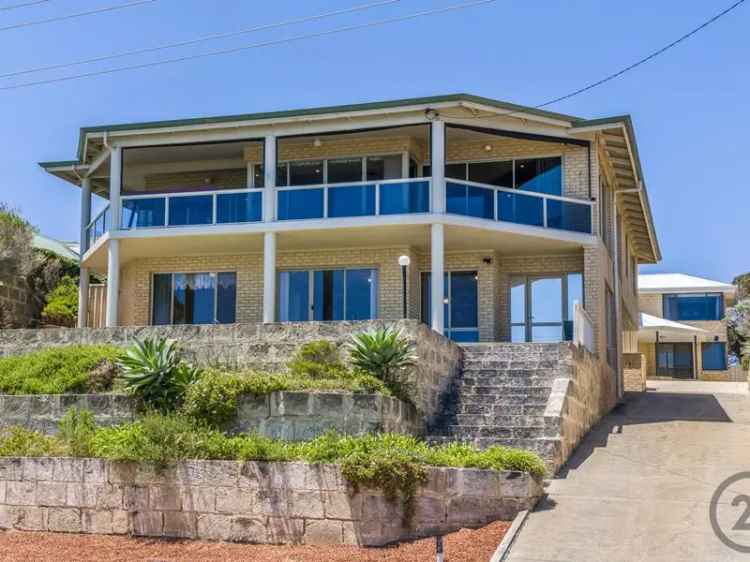 House For Sale in City of Mandurah, Western Australia