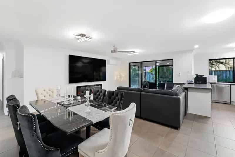 Family Haven with Sun-Kissed Pool in Convenient Location!