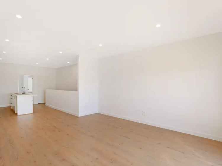 3 rooms house of 183 m² in Melbourne