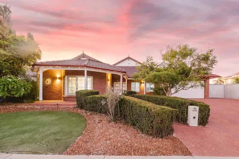 SIMON SAYS SOLD!