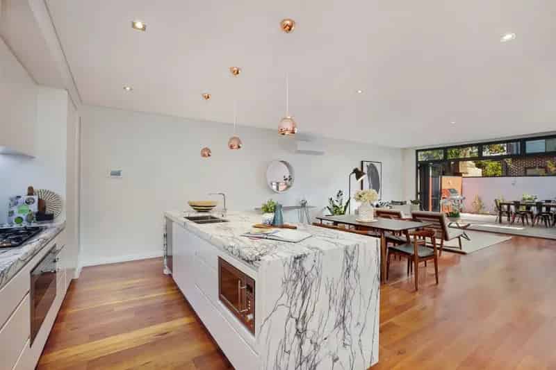 Real Estate For Lease - 48 Oxford Street - Newtown , NSW