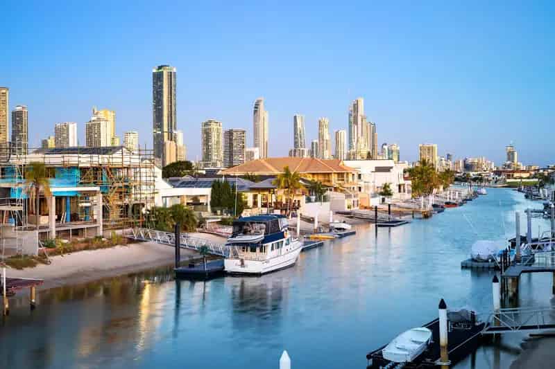 Urgent Sale Family Home Sell Waterfront Paradise Waters East Facing