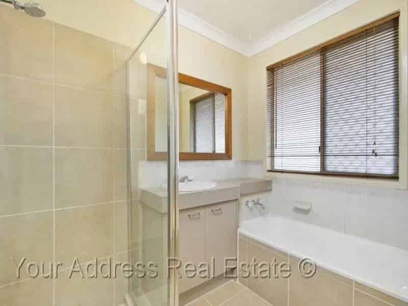 Real Estate For Lease - 3 Arinya Court - Boronia Heights , QLD