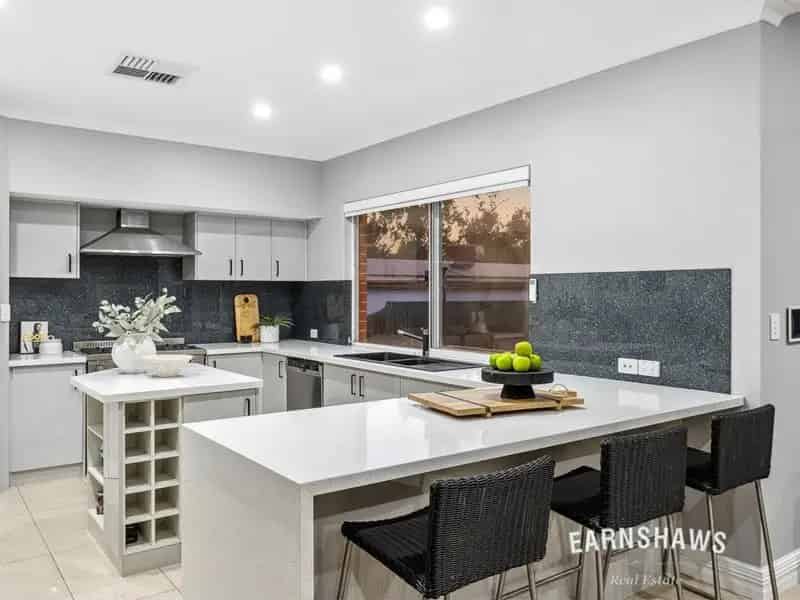 House For Sale , City of Swan, Western Australia