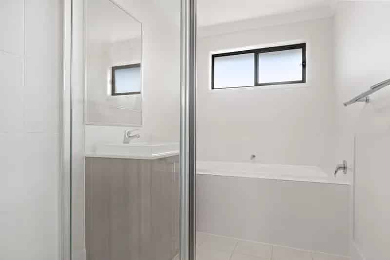 Real Estate For Lease - 6 Gullane Close - Heddon Greta , NSW