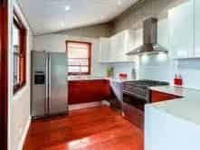 Rent Stunning Home in East Brisbane with Modern Features and Spacious Yard