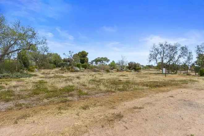 Land For Sale in Moonta, South Australia