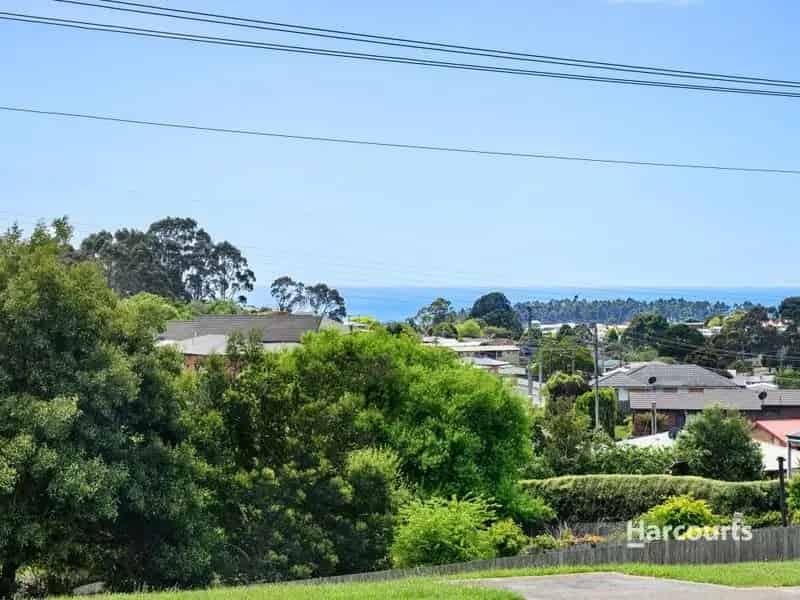Build your dream home on a titled block in Burnie