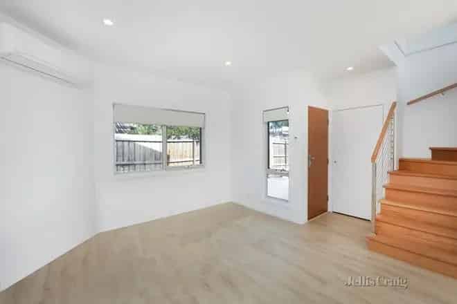 House For Rent , 115, Park Crescent, Melbourne, Victoria