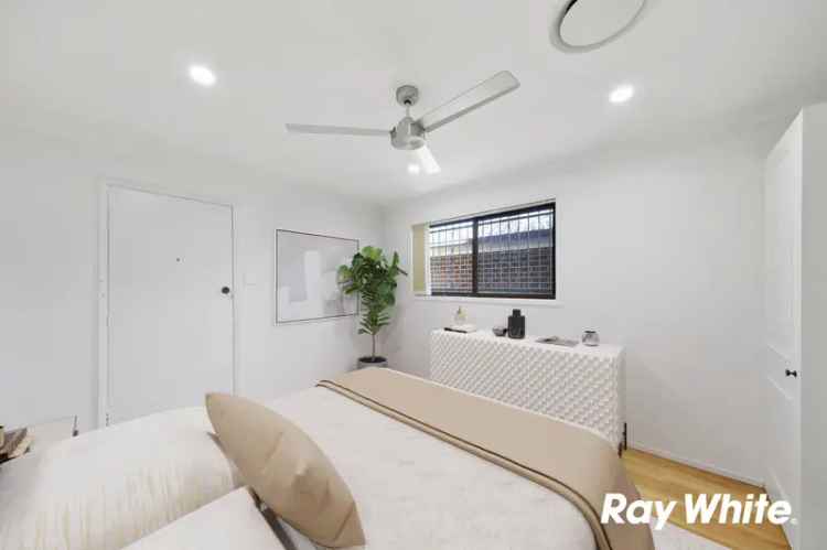 Family House in Marayong for Lease