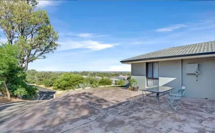 3 Brooking Place, Australind WA 6233 - House For Lease