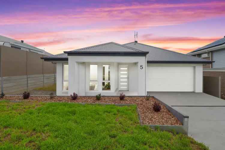 4 Bed House for Lease in North Rothbury NSW