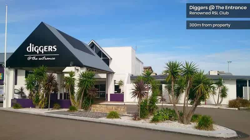 DA Approved buy luxury townhouses Long Jetty with generous outdoor spaces