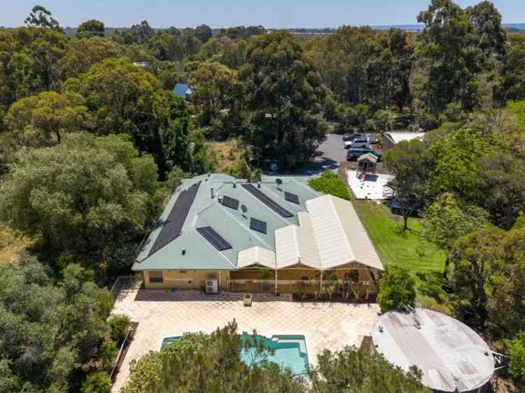 House For Sale in City of Cockburn, Western Australia