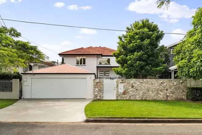 House For Sale , 46, Belnoel Street, City of Brisbane, Queensland