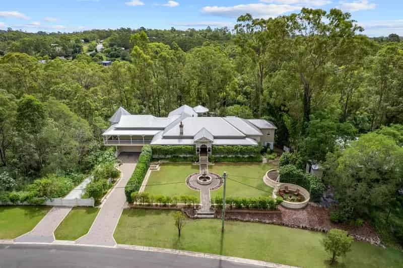 Real Estate For Sale - 16 Clematis Court - Cashmere , QLD