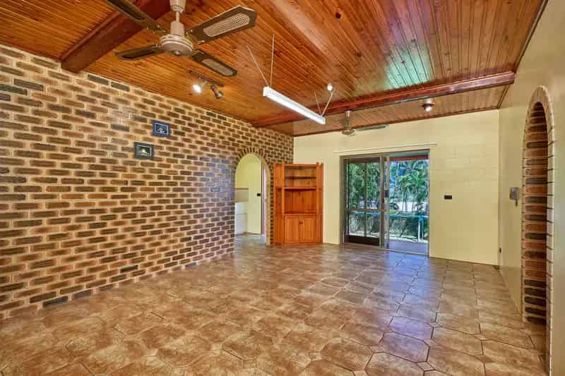 Deceased Estate - Prime Opportunity on 910m² Block