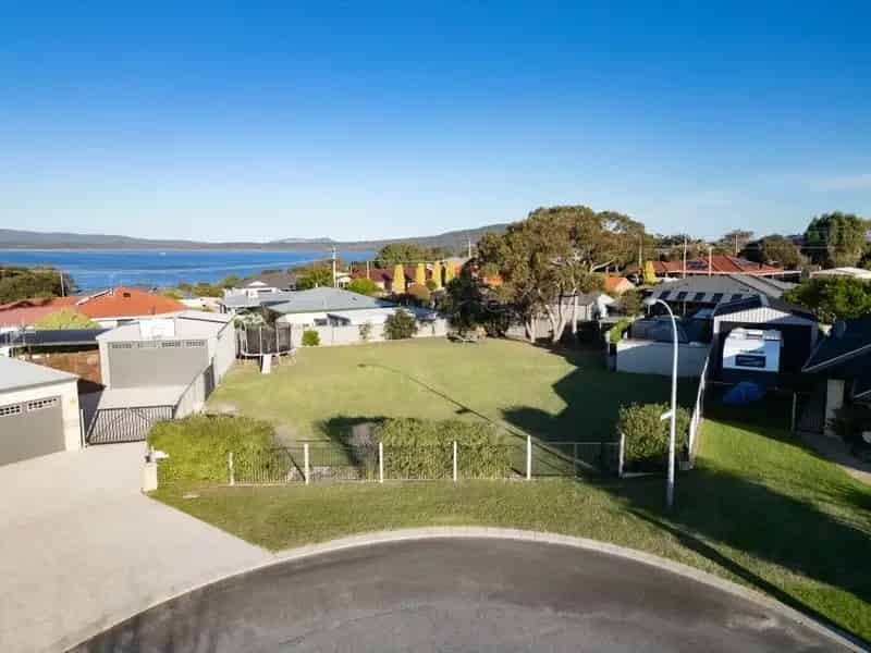 Prime Build-Ready Block in Peaceful Cul-de-Sac