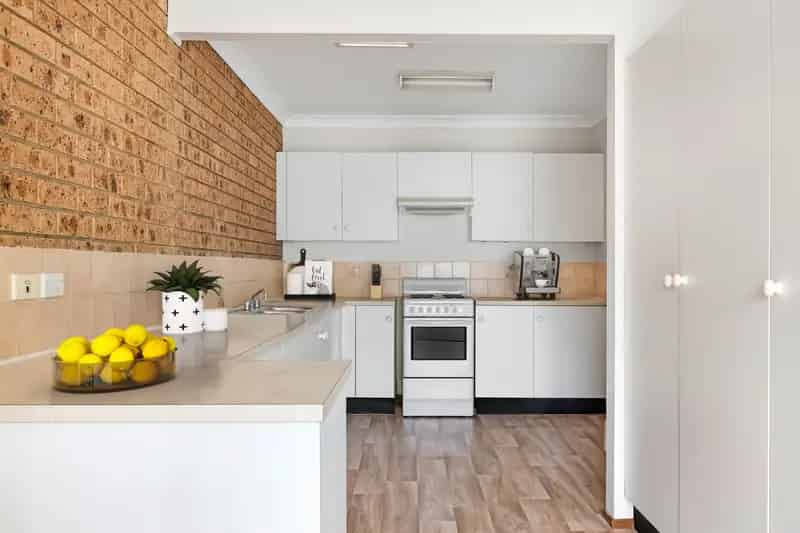 Villa for Sale in Convenient Location with Spacious Living Area