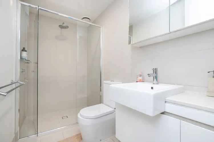 Apartment For Rent in Melbourne, Victoria