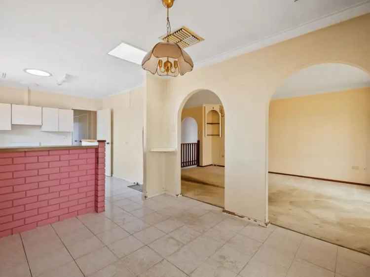 House For Sale in City of Bayswater, Western Australia