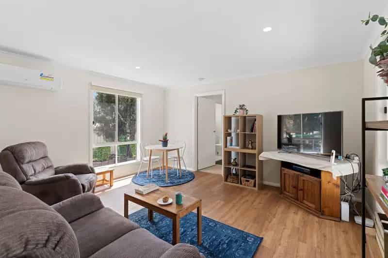 Buy House 2 McClellan Crescent Argyle with Great Features