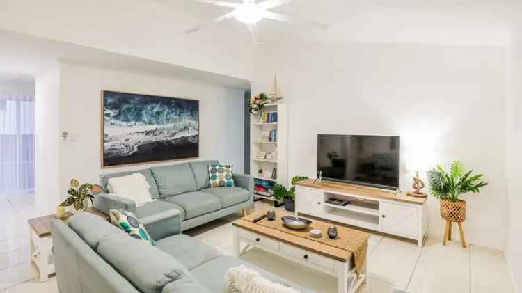 Rent Modern Home in Agnes Water with Outdoor Entertaining Area