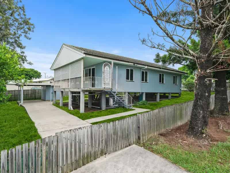 Stylish & Spacious - Prime Inala Living with Room to Roam