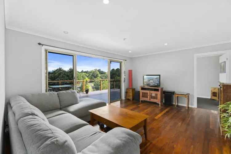 Buy House in Beechmont with 4 Bedrooms and Stunning Views