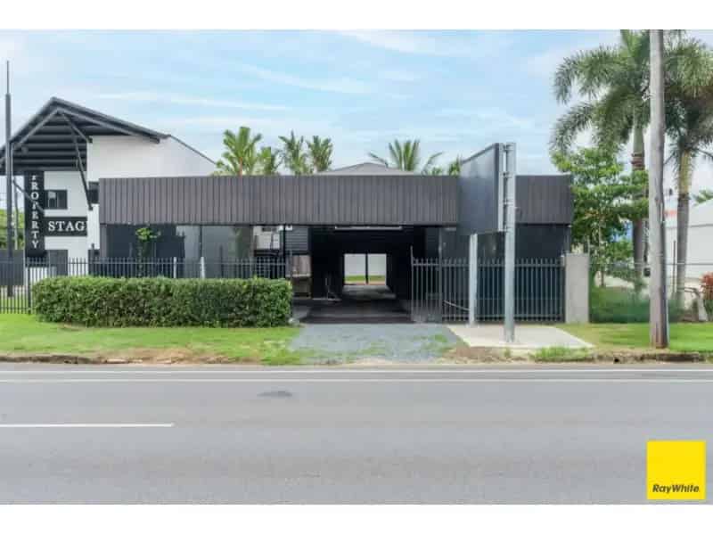 Prime Residential & Commercial Opportunity - High-Exposure Location