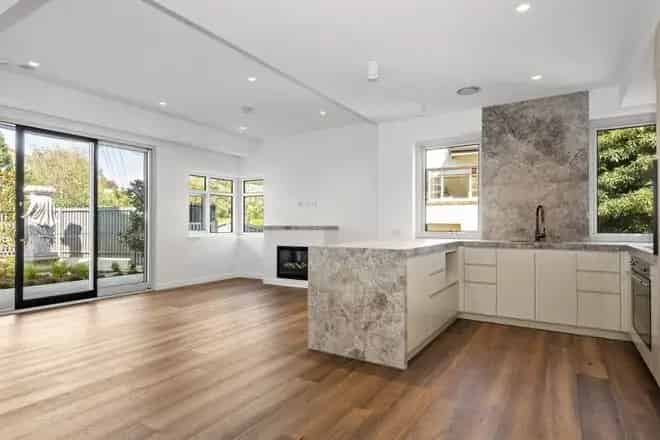 Apartment For Rent , Melbourne, Victoria