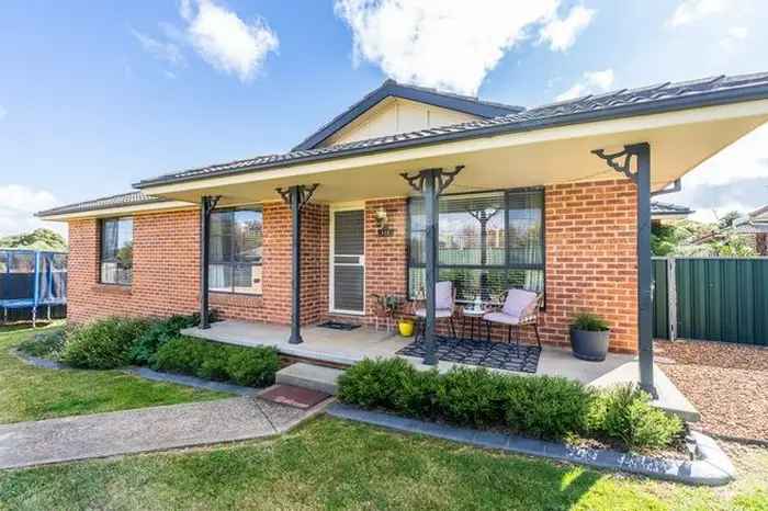 Move-In Ready Family Home with Newly Renovated Kitchen