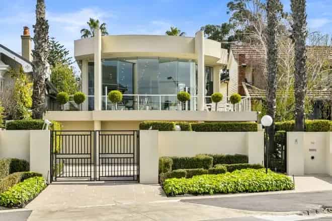House For Sale , 78, The Strand, Melbourne, Victoria