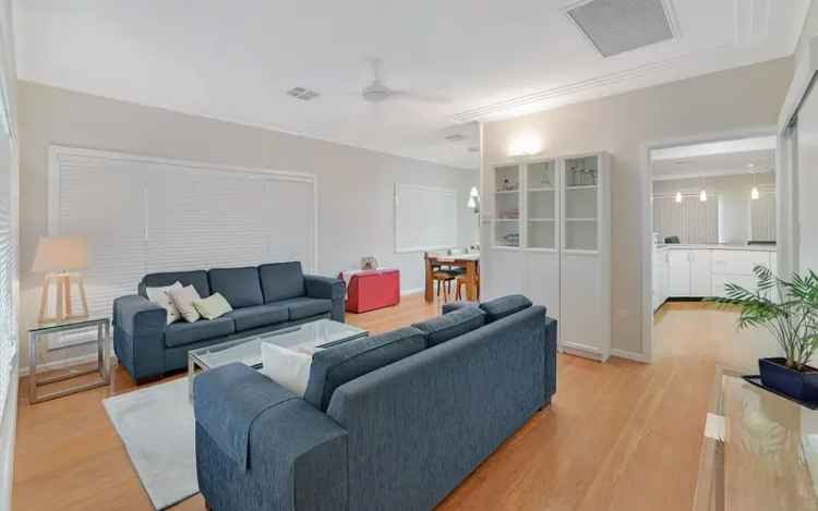 Family Home in Ingleburn - Spacious, Light Filled, Pool, and Teenage Retreat