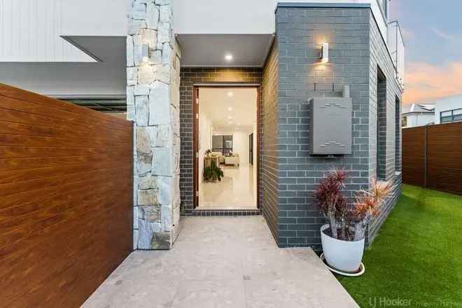 House For Sale in Brisbane City, Queensland